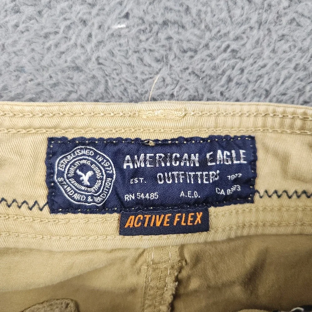 AE Y2K Cargo Shorts Size 26